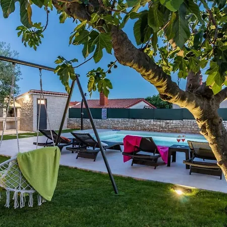 Pietra By Interhome